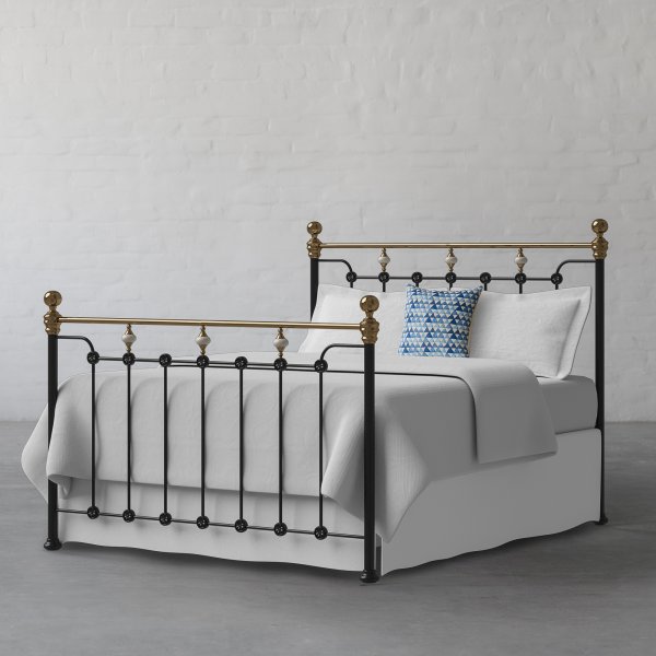 FAIRBURY METAL BED COLLECTION 3